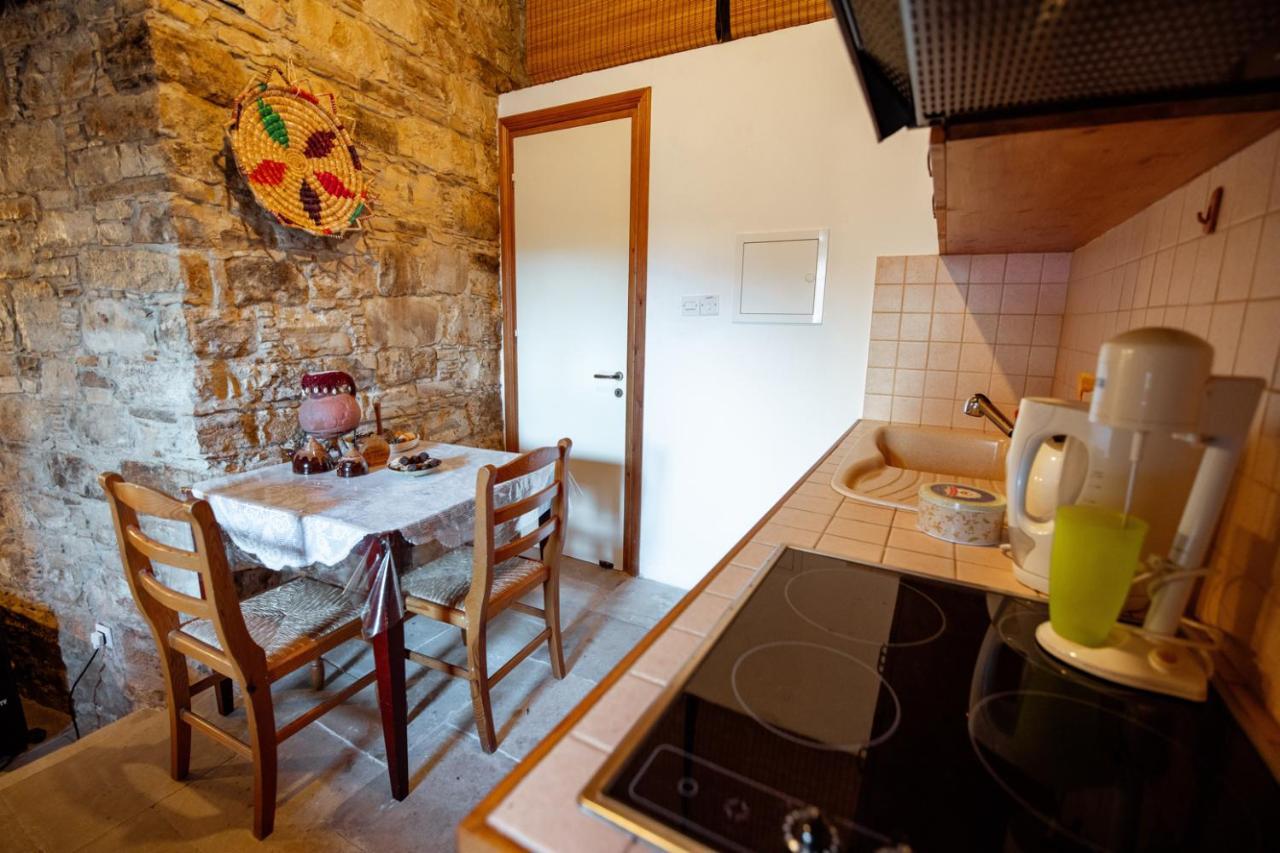 Constantias Stone Houses Lofou Bagian luar foto