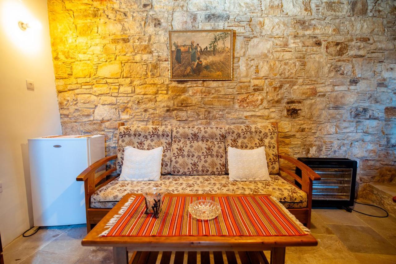 Constantias Stone Houses Lofou Bagian luar foto