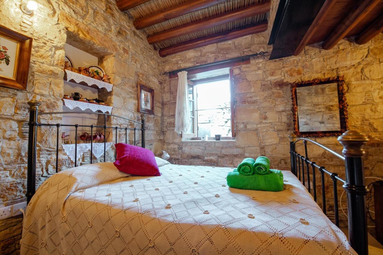 Constantias Stone Houses Lofou Bagian luar foto