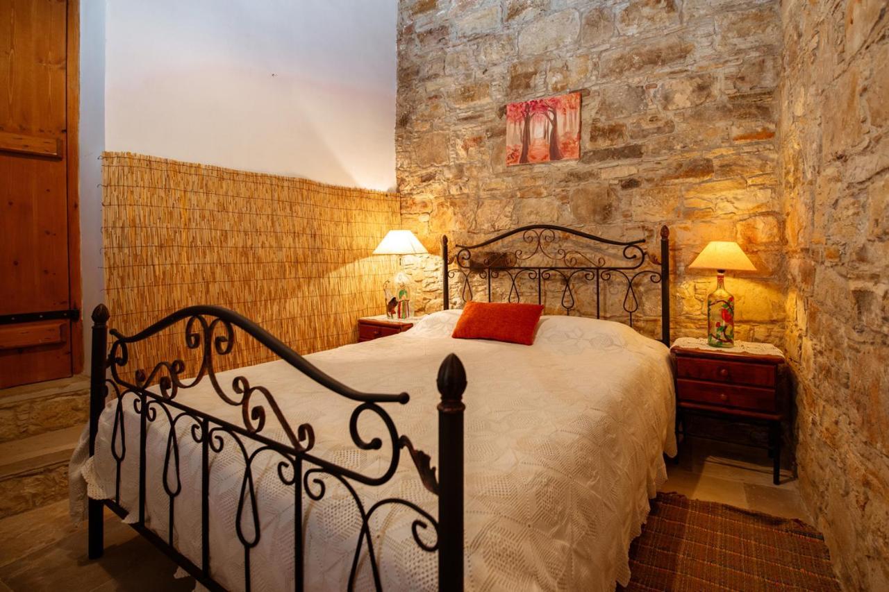 Constantias Stone Houses Lofou Bagian luar foto
